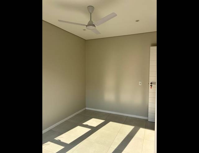 3 BEDROOM TOWNHOUSE FOR SALE IN PALM LAKES ESTATE